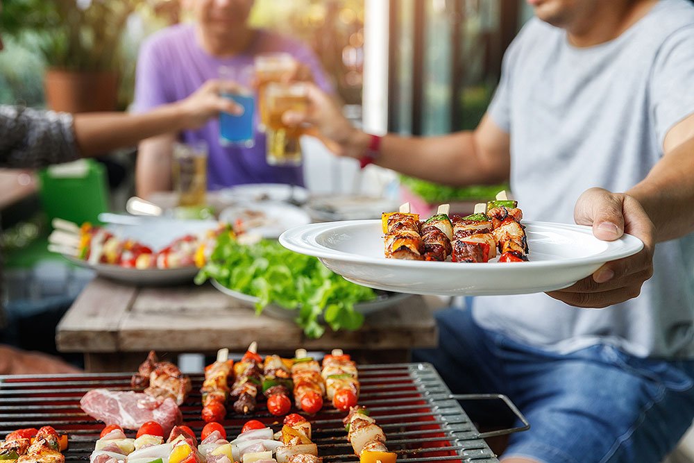 BACKYARD-BBQ